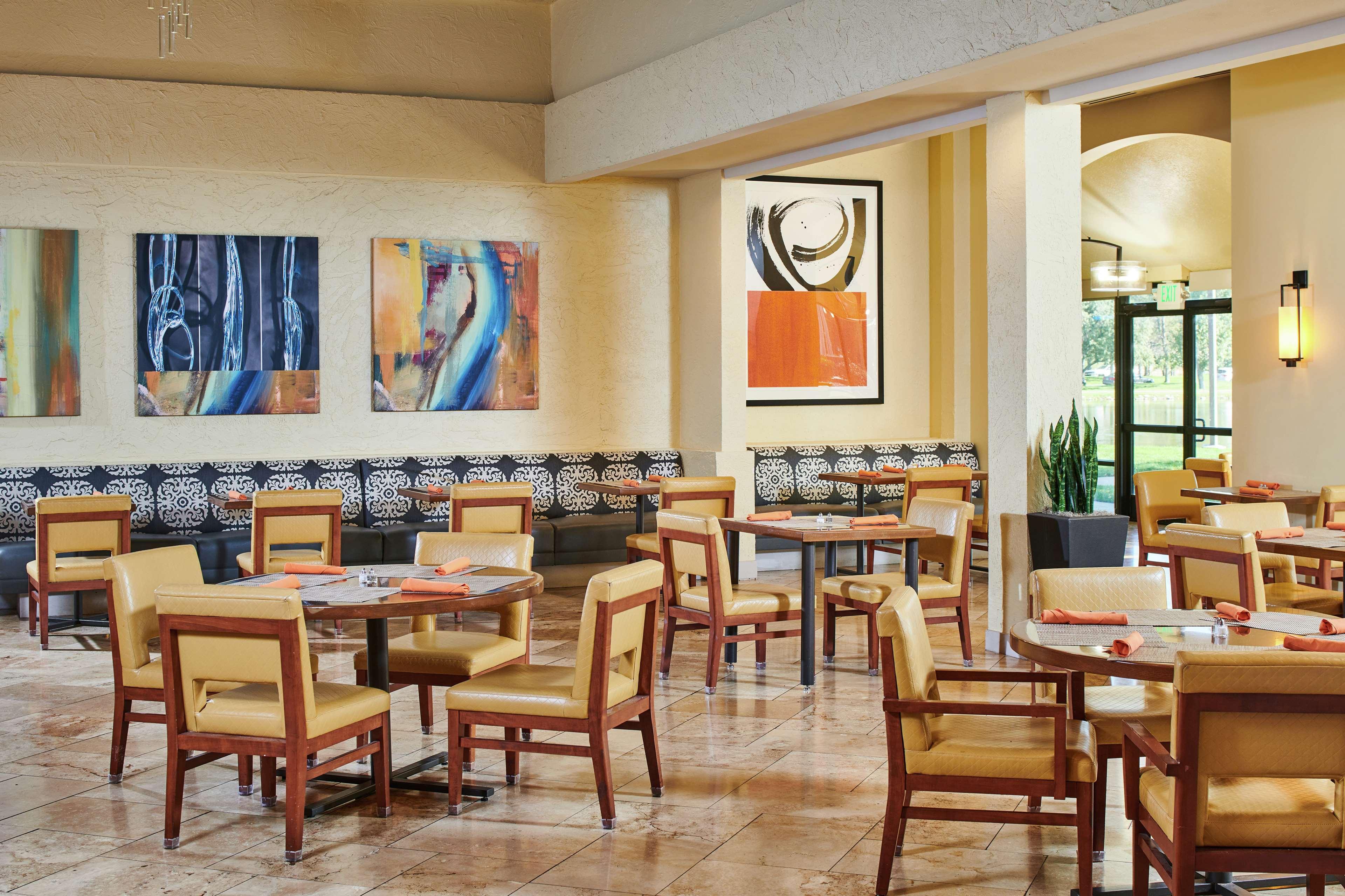 Doubletree By Hilton Hotel Salt Lake City Airport Ngoại thất bức ảnh